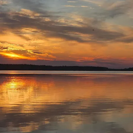 Nyaraló Nad Jeziorem
